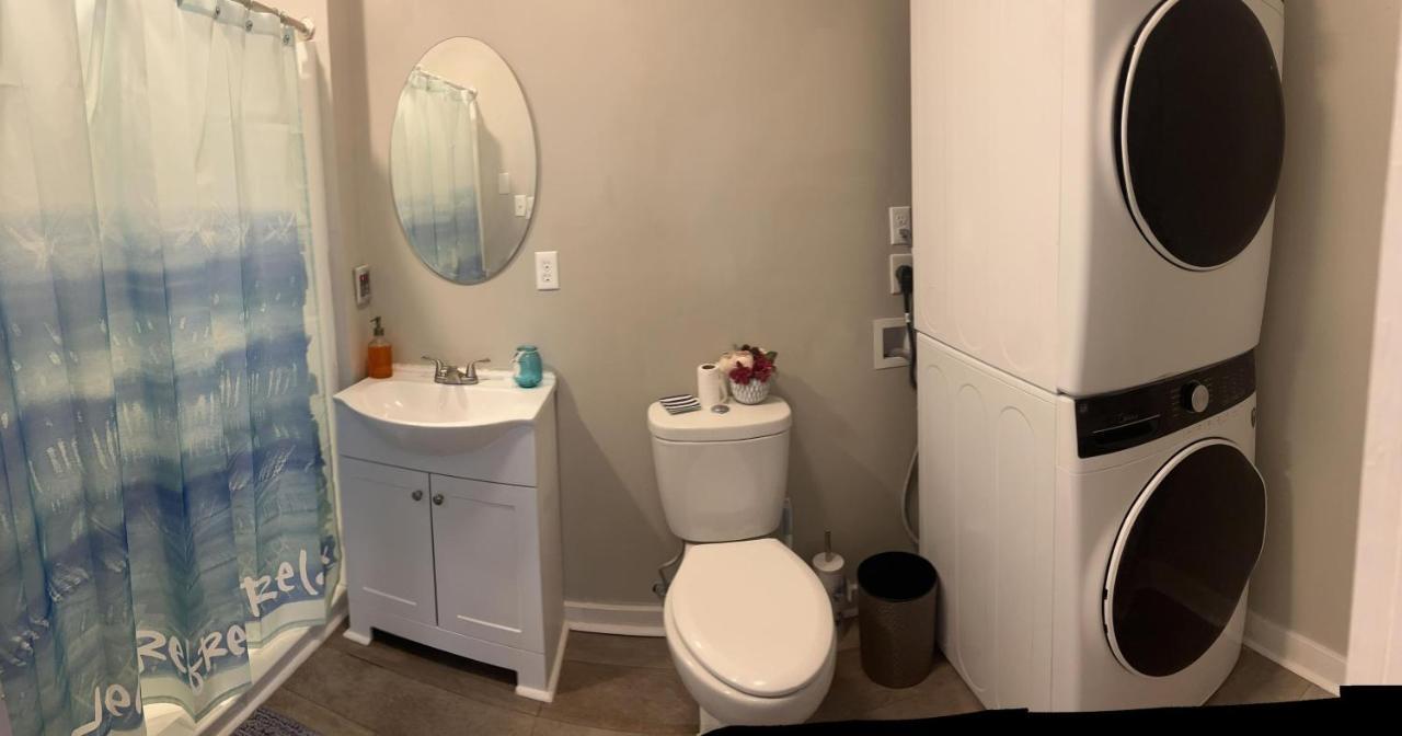 4/2 Home Close To Beach, Centrally Located! Гълфпорт Екстериор снимка